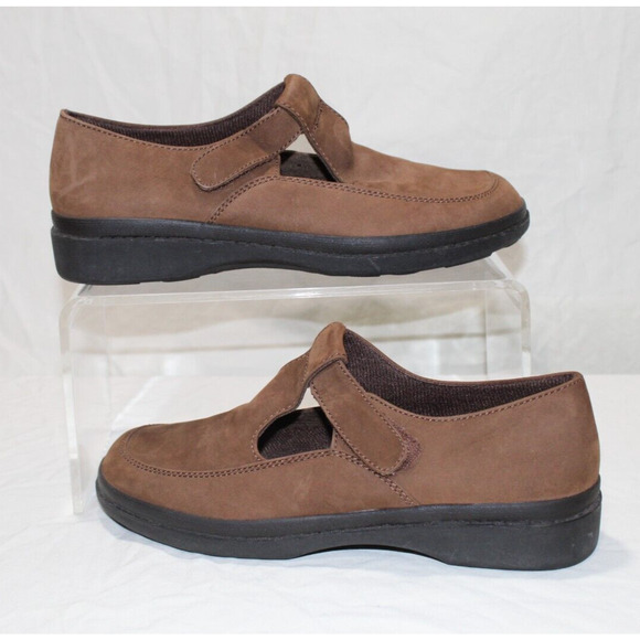 Easy Spirit "Esvernon" Women's Mary Janes Brown Suede Shoes - 9.5 M - Picture 3 of 9